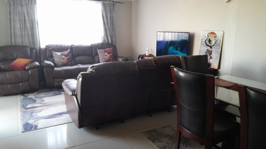 4 Bedroom Property for Sale in Mdantsane Eastern Cape